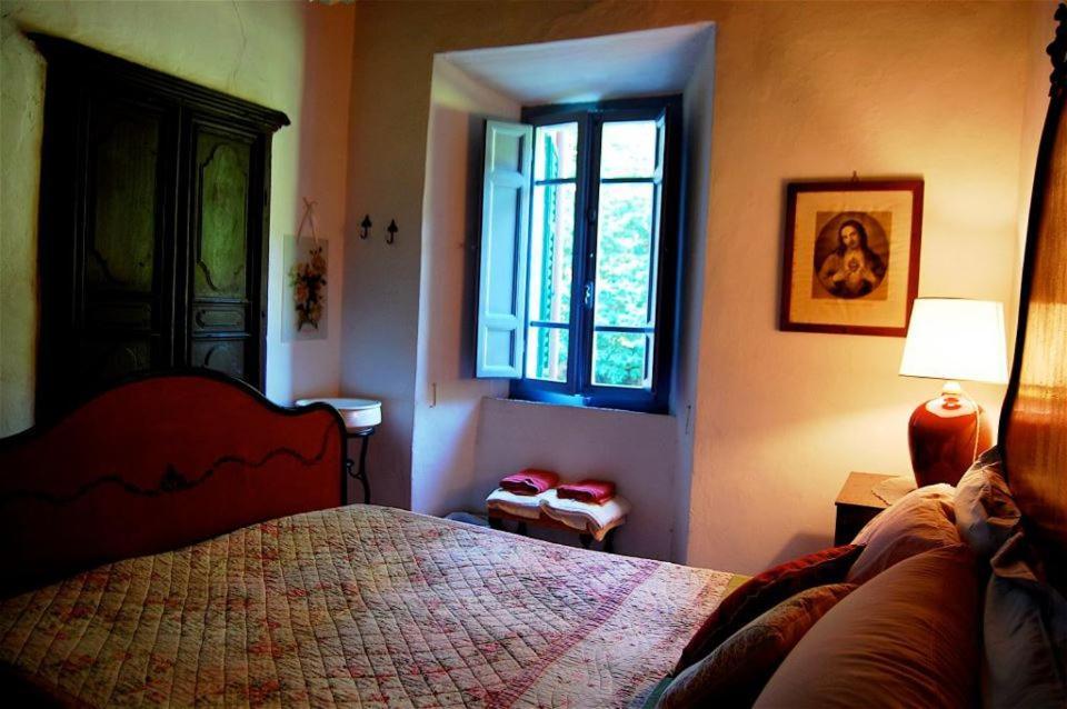 بيتراسانتا Bed & Breakfast Villa Masini-Luccetti المظهر الخارجي الصورة